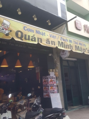 Công trình bàn ghế quán ăn bánh mì Minh Mập – Quận 4 Công trình bàn ghế quán ăn bánh mì Minh Mập – Quận 4