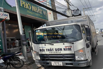 Bàn ghế quán ăn Phở Nhất Vị tại Quận 7 Bàn ghế quán ăn Phở Nhất Vị tại Quận 7