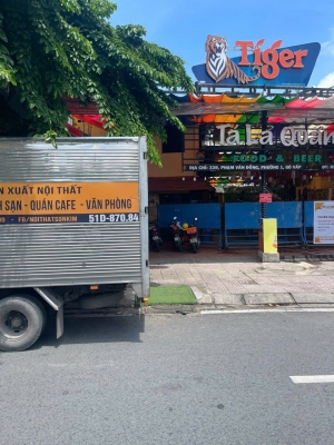 Bàn giao đơn hàng cho Tá Lả Quán ở Phạm Văn Đồng, Gò Vấp Bàn giao đơn hàng cho Tá Lả Quán ở Phạm Văn Đồng, Gò Vấp