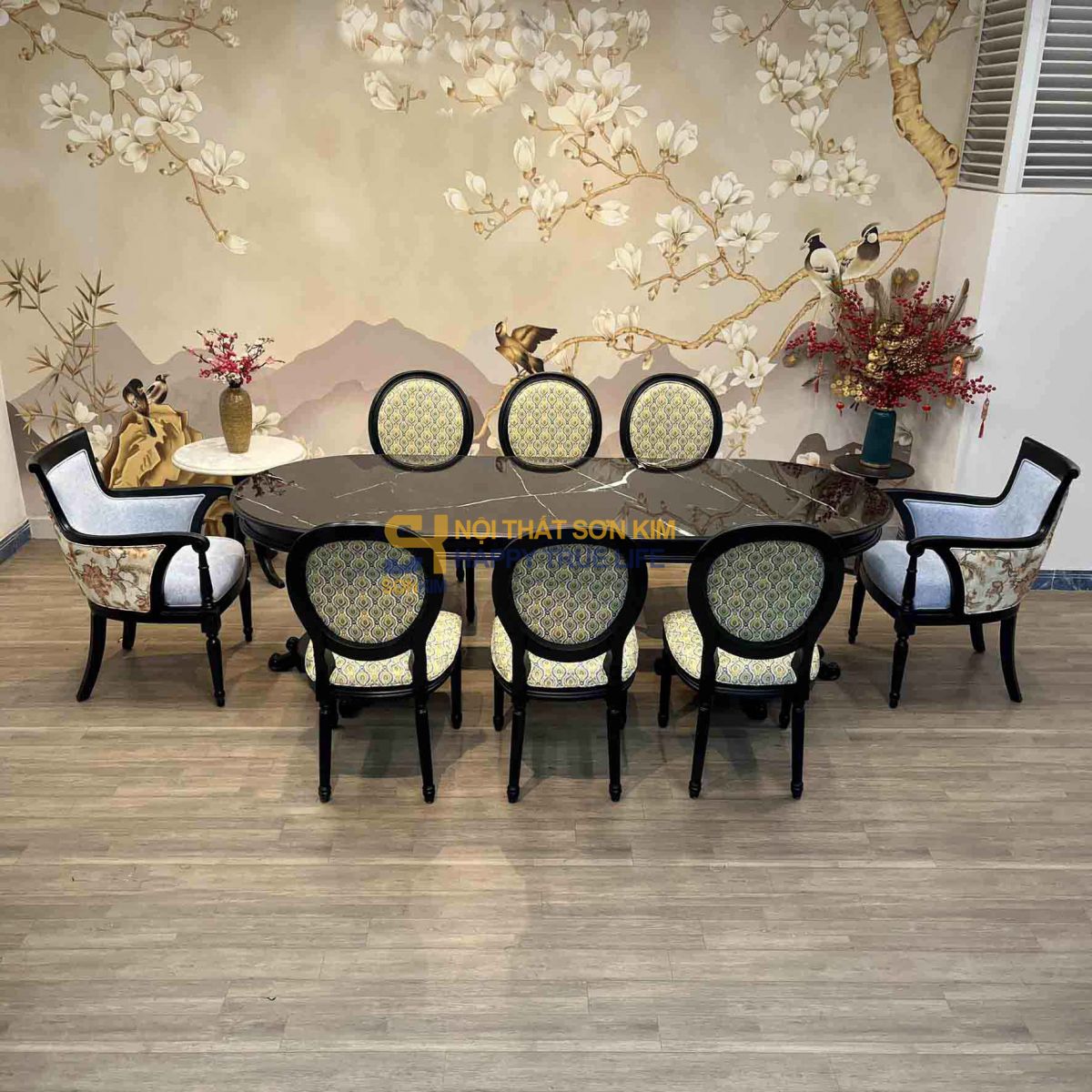 bo-ban-an-indochine-bga108-1