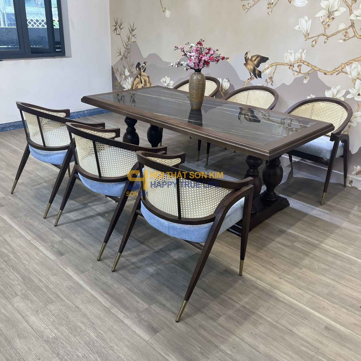 bo-ban-an-indochine-bga109-6
