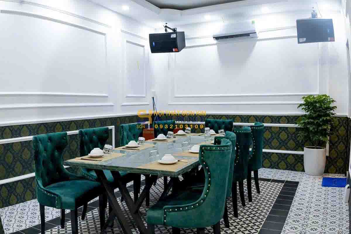 Nha-Hang-Hai-San-Huy-Hung-Loi-1