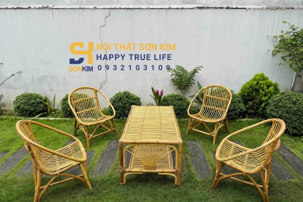 Bàn ghế tre cafe sân vườn ngoài trời