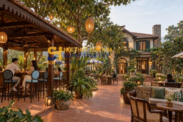 Cafe sân vườn Indochine biệt thự Đà Lạt đèn lồng gạch nung