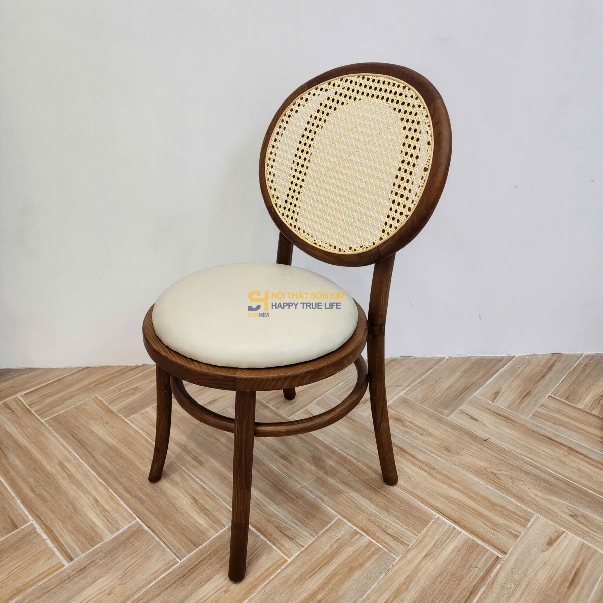 Ghế Thonet Vầng Trăng GC211 - 1