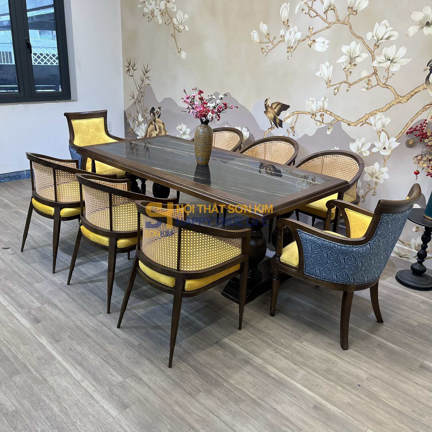 Bộ bàn ăn Indochine BGA111