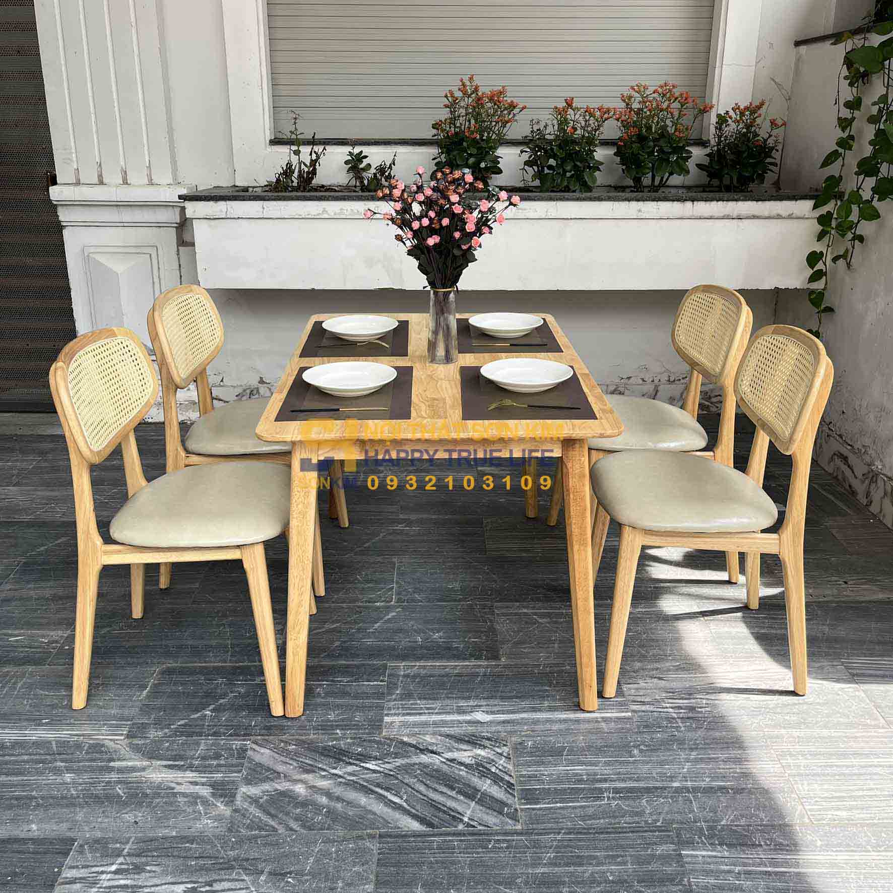 Bộ Bàn Ăn Ashley Ghế Secco Gỗ Cao Su Màu Tự Nhiên BGA92